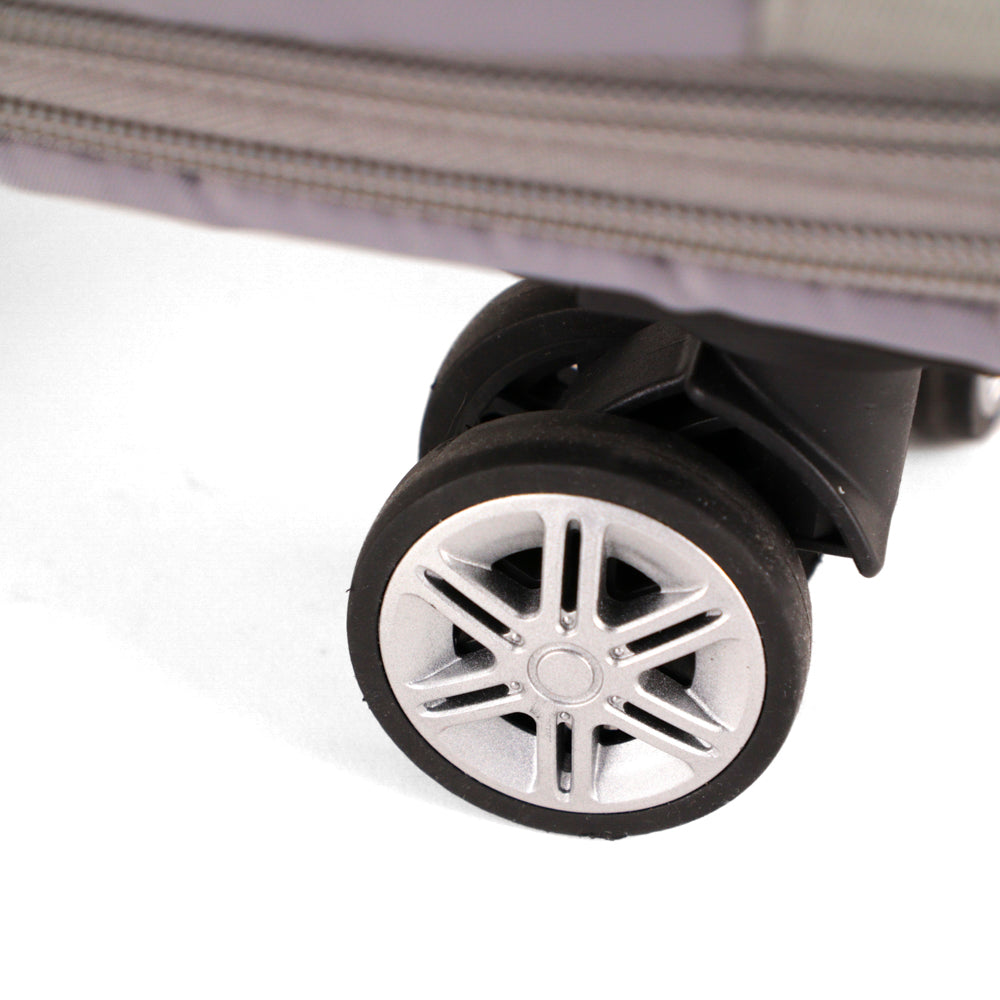 Tracker Vista travel bag on wheels